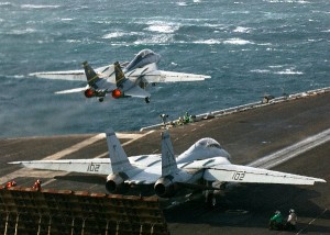 Les F-14 Tomcat de la VF-32 en Méditerrannée