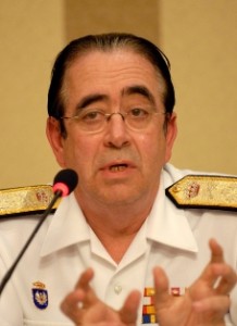 L'Amiral Jose Maria Teran, ancien Chef d'Etat-Major des Armées Espagnoles, membre du Groupe Militaire de Haut Niveau